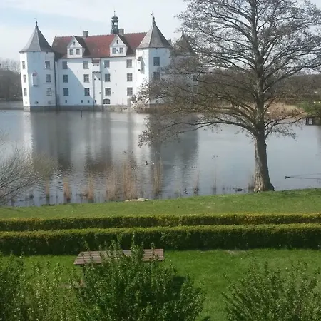 Seeblick Apartment